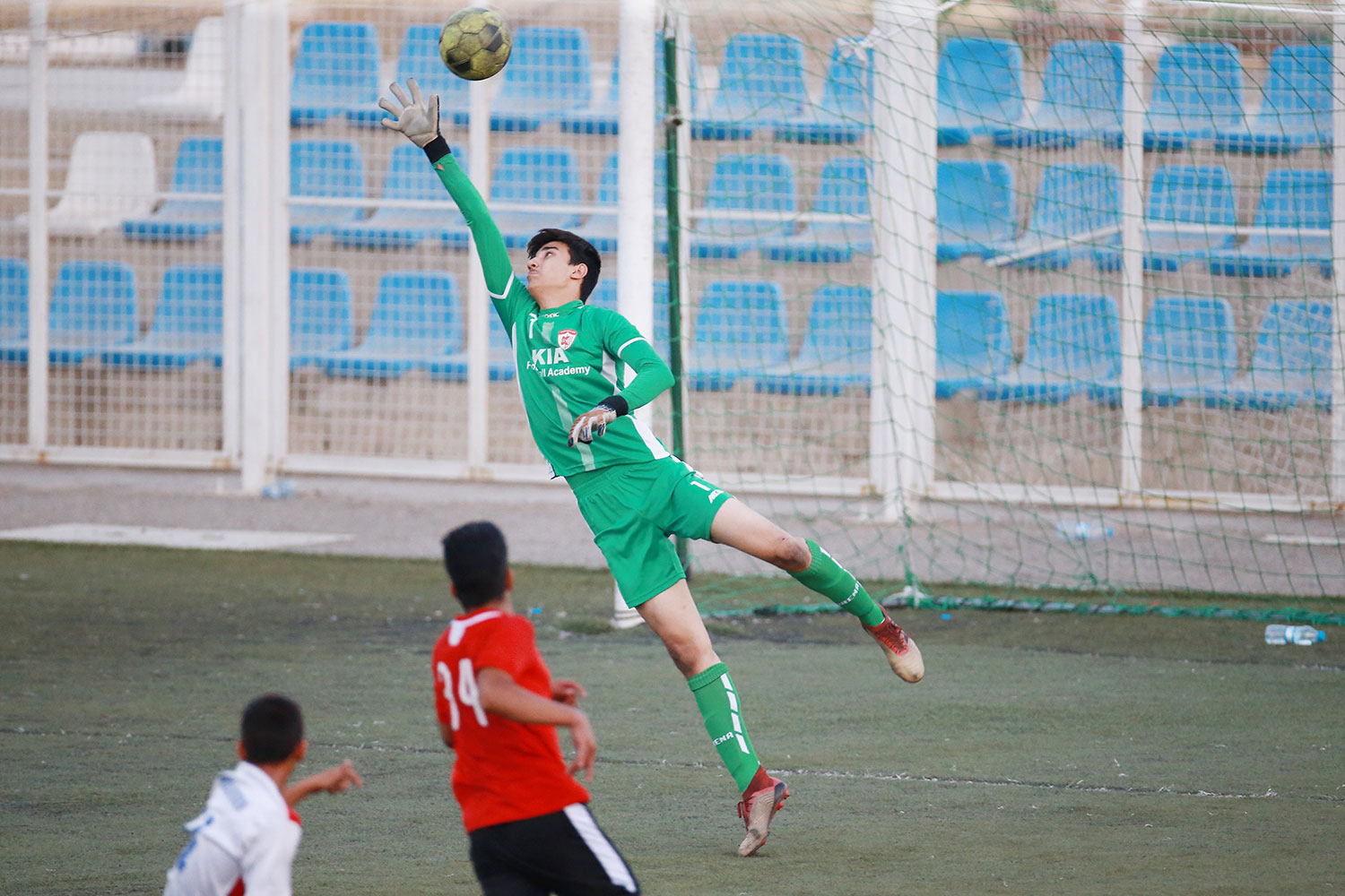 آکادمی کیا 2 - 0 تهرانجوان